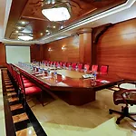 Crowne Plaza By Ihg