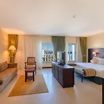 Crowne Plaza By Ihg 5* אנטליה