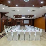 מלון Crowne Plaza By Ihg 5*