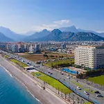 Crowne Plaza By Ihg אנטליה