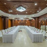 Crowne Plaza By Ihg מלון אנטליה