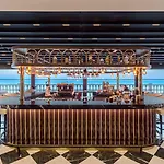 Crowne Plaza By Ihg מלון 5*