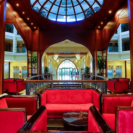 Crowne Plaza By Ihg Отель 5*