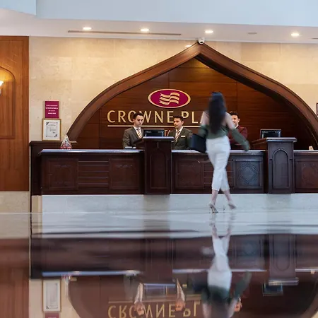 Отель Crowne Plaza By Ihg