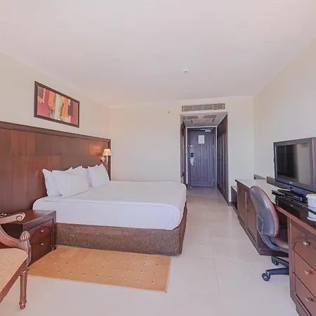 Crowne Plaza By Ihg 5* Antalya