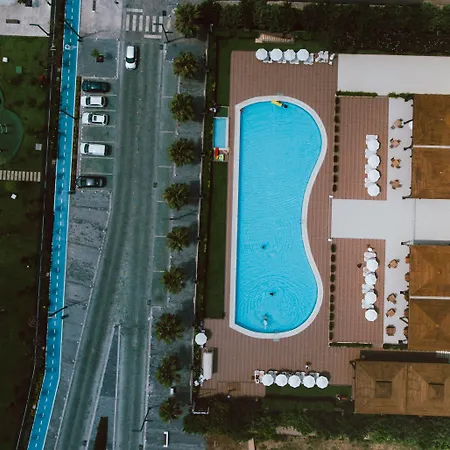 Crowne Plaza By Ihg 5*