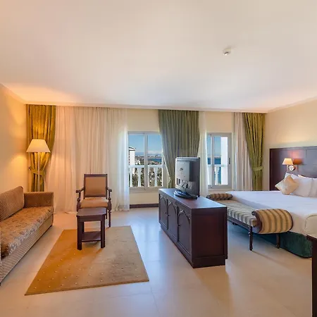 Crowne Plaza By Ihg 5* Antalya