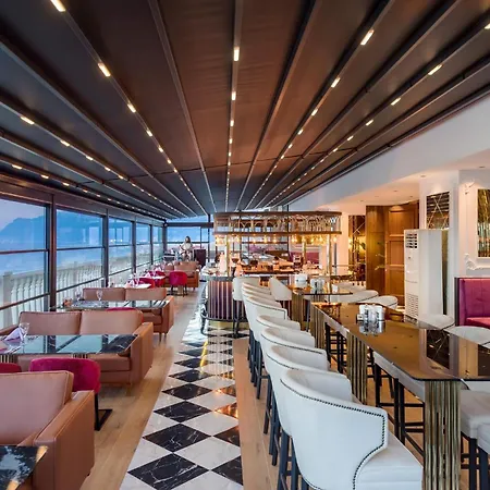 Hotel Crowne Plaza By Ihg Antalya
