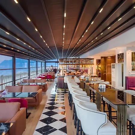 Otel Crowne Plaza By Ihg Antalya