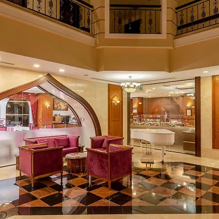 Hotel Crowne Plaza By Ihg Antalya
