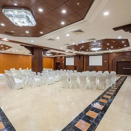 Hotel Crowne Plaza By Ihg Antalya