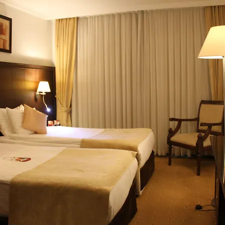 Ξενοδοχείο Crowne Plaza By Ihg 5*