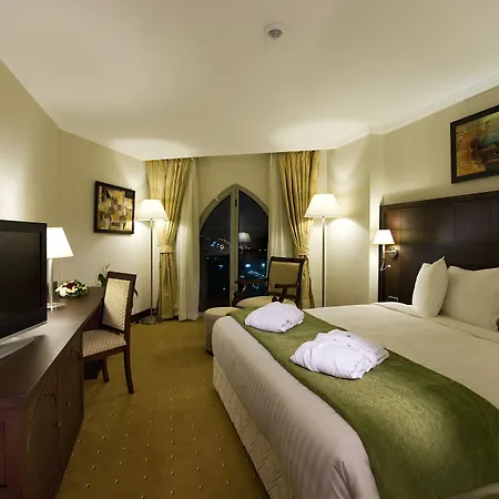 Ξενοδοχείο Crowne Plaza By Ihg 5*