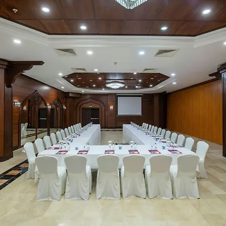 Hotel Crowne Plaza By Ihg Antalya