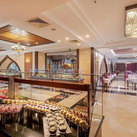 Crowne Plaza By Ihg Hotel 5*