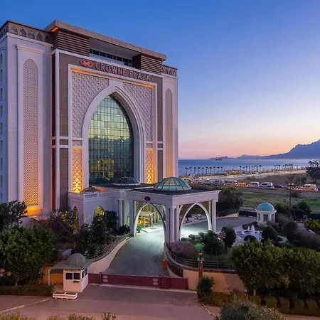Crowne Plaza By Ihg 5* Antália