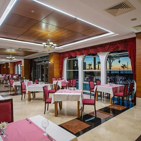 Crowne Plaza By Ihg