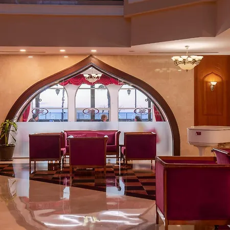 Hotel Crowne Plaza By Ihg 5*