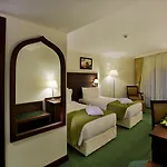 크라운 플라자 호텔 5*