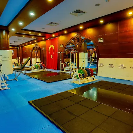 Hotell Crowne Plaza By Ihg Antalya