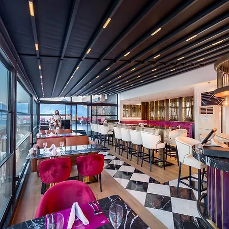 Crowne Plaza By Ihg Hotell Antalya